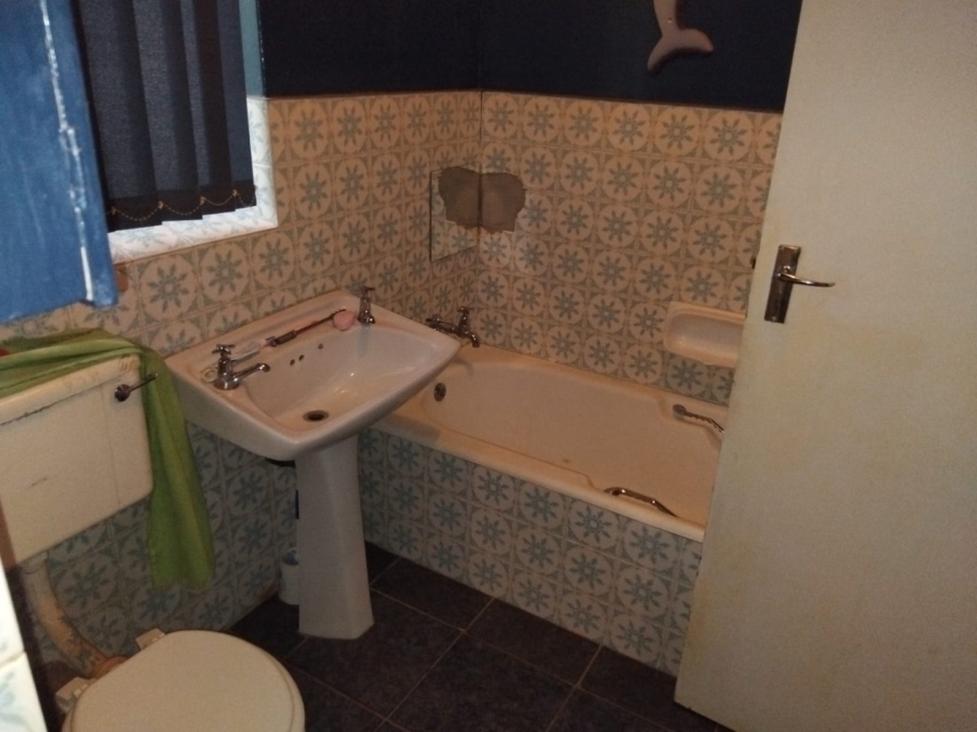 4 Bedroom Property for Sale in Stilfontein Ext 4 North West
